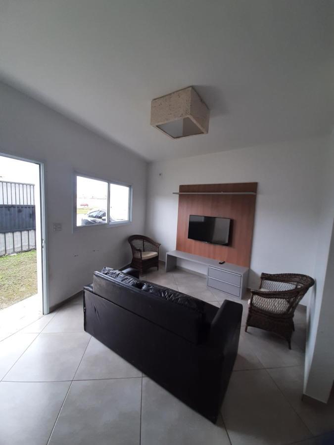 Sobrado Frente Ao Sesc, Wifi 300Mb, 2 Vagas Auto, Cozinha, Churrasqueira, Moderno E Reformado Бертиога Экстерьер фото